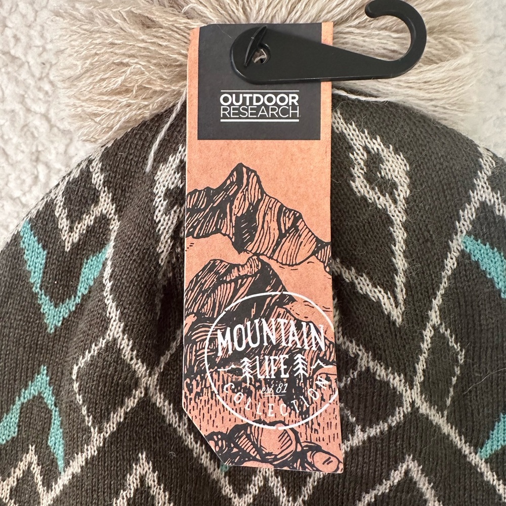 Outdoor Research Griddle Beanie - Picture 3 of 5